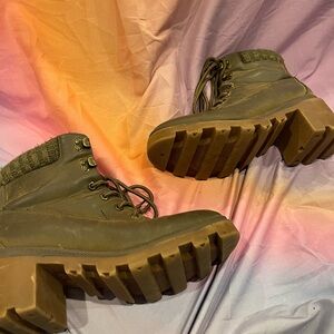 Women's Olive Green Lace-Up Boots